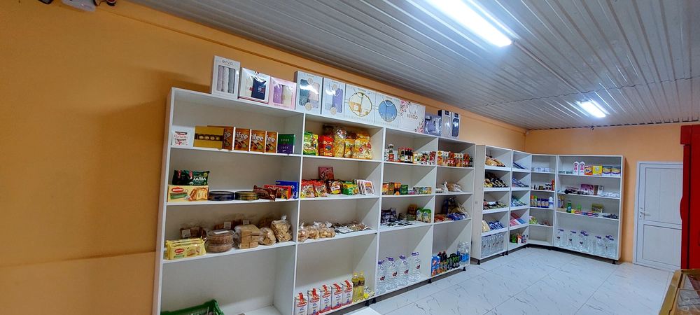 Продам торговое стелажи для продуктового магазина