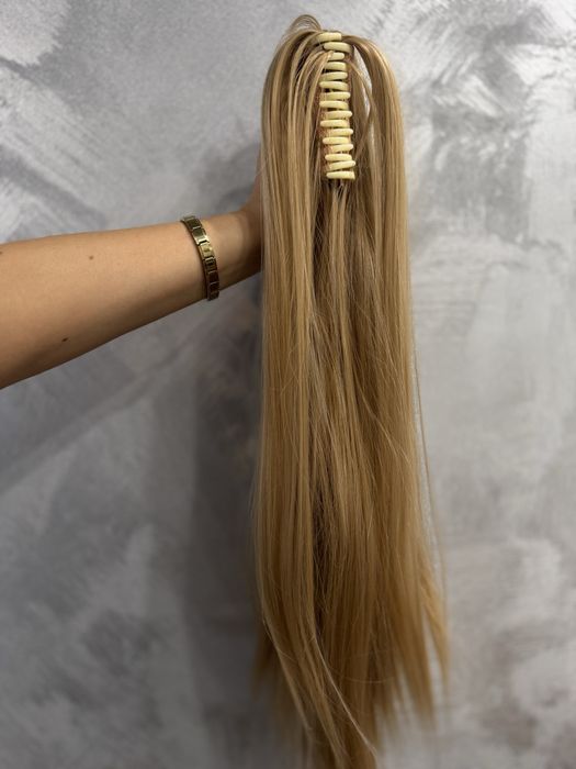 Синтетична опашка за коса