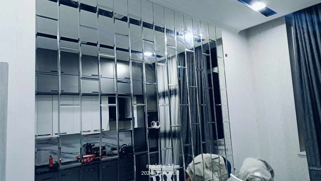 Ромбик ойна хизмати бор,