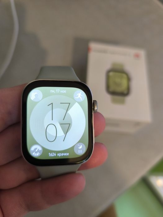 Нов часовник Huawei