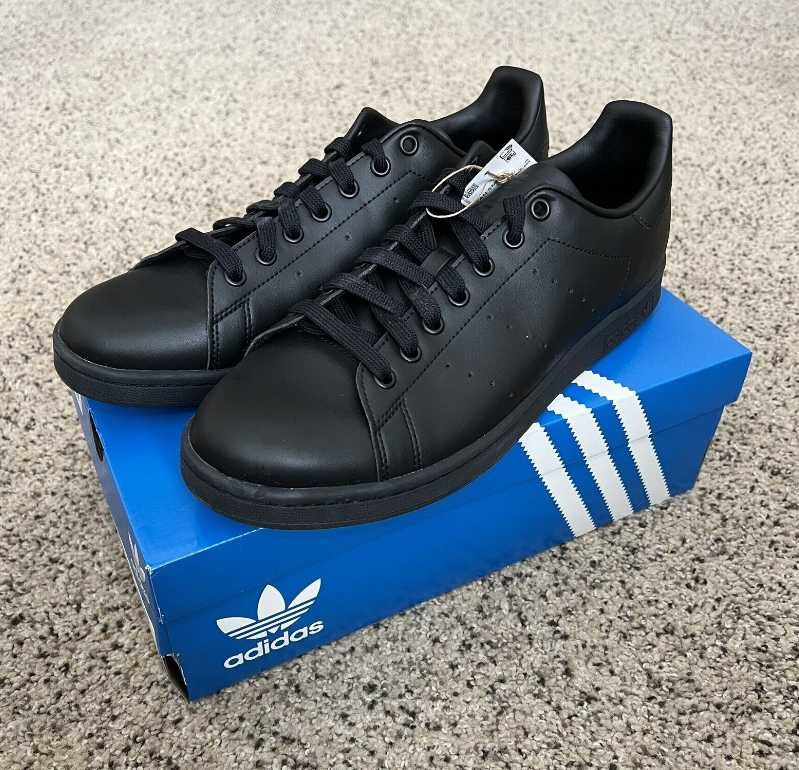 Оригинални маратонки * ADIDAS STAN SMITH FULL BLACK * EU41 1/3