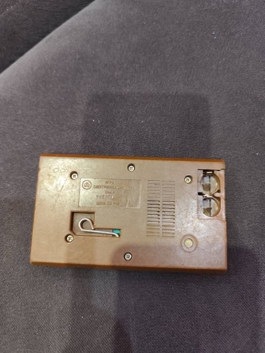 Продавам игра Електроника