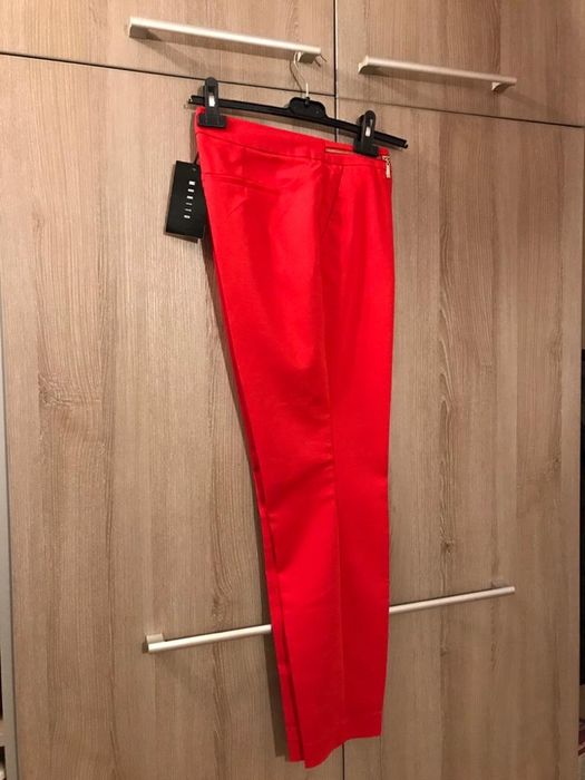 Pantaloni noi Mohito, cu eticheta, marime 38