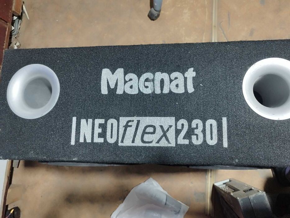 Subwoofer / tub de bass Magnat dual 12''