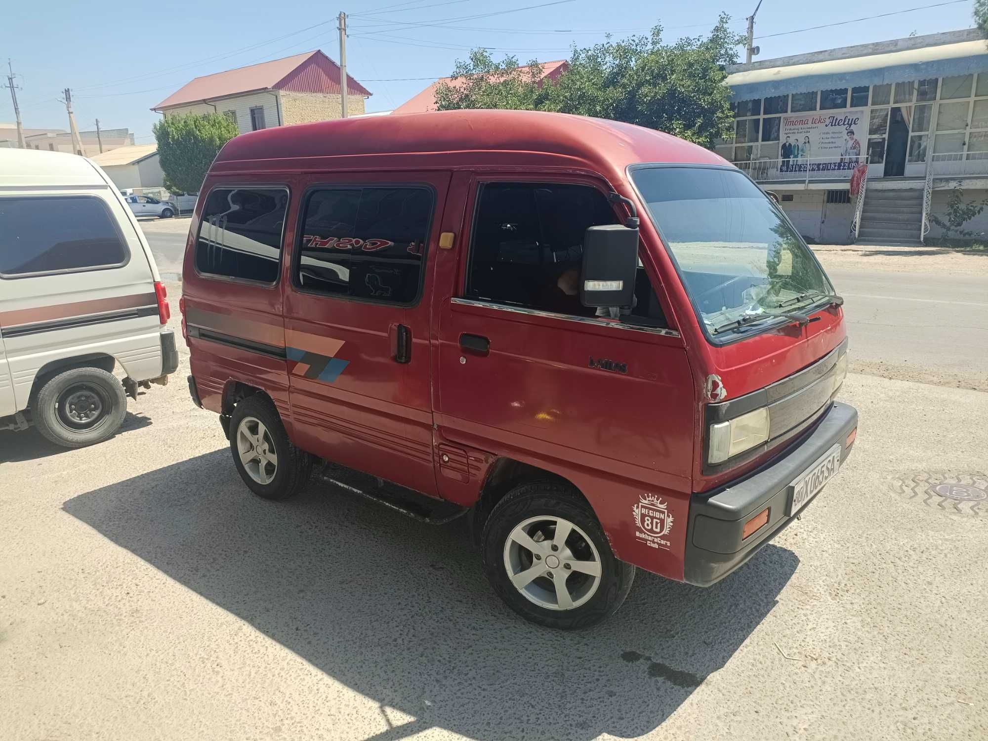 Дамас 2000 сотилади