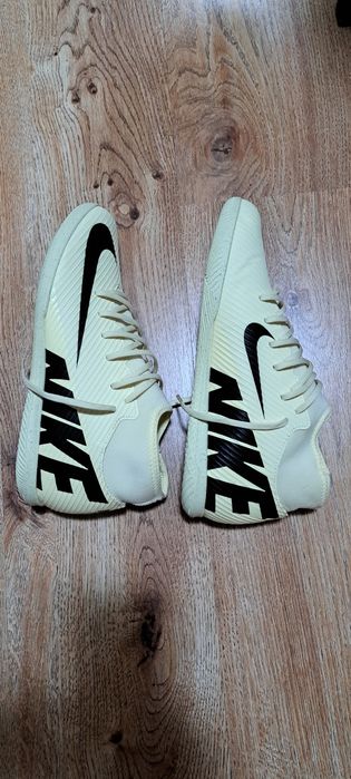 Футболни обувки Найк (nike) 43 номер