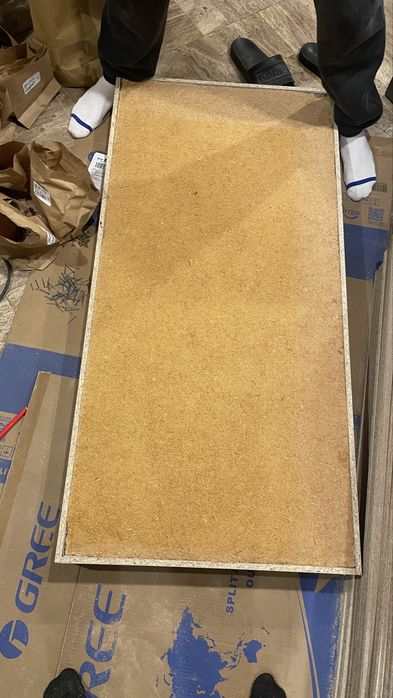 Panou acustic cu fibră de lemn – tratament acustic