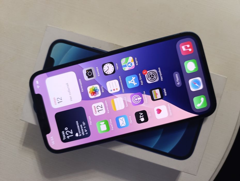 Продам Iphone 12 128gb