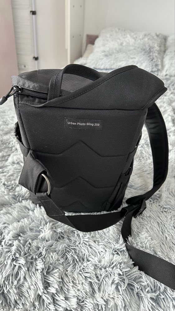 Rucsac foto Lowepro Urban Photo Sling 250