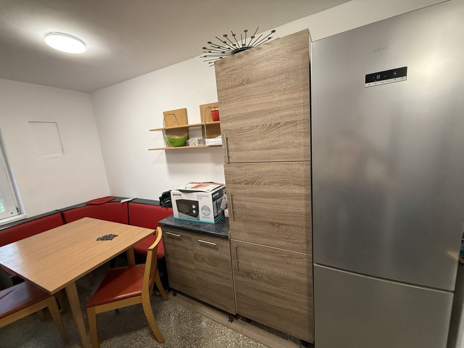 Proprietar dau in chirie apartament 4 camere cu garaj in Manastur nord