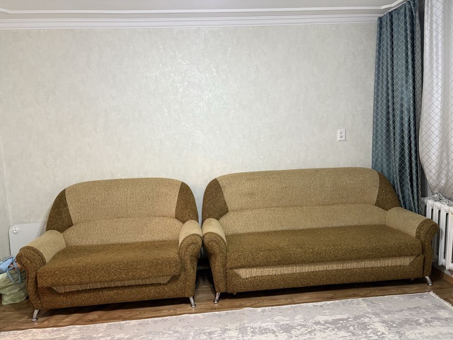 Продам дивана большой