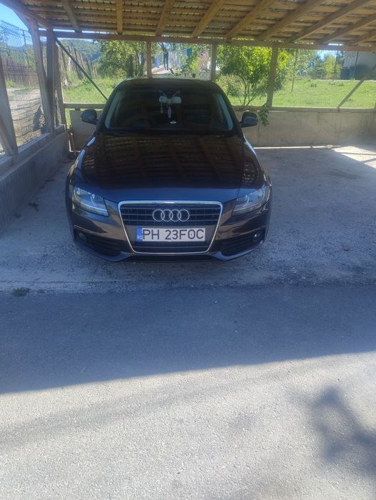 Vând audi A4 b8 20