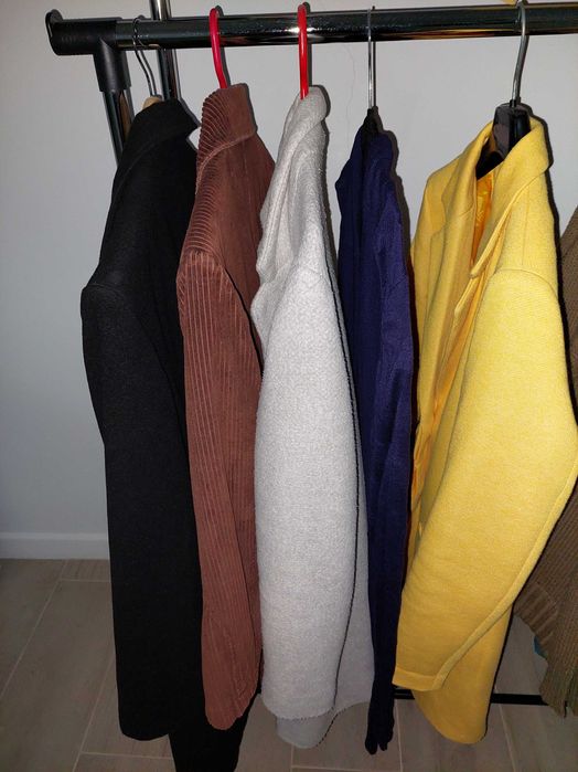 Paltoane diverse modele