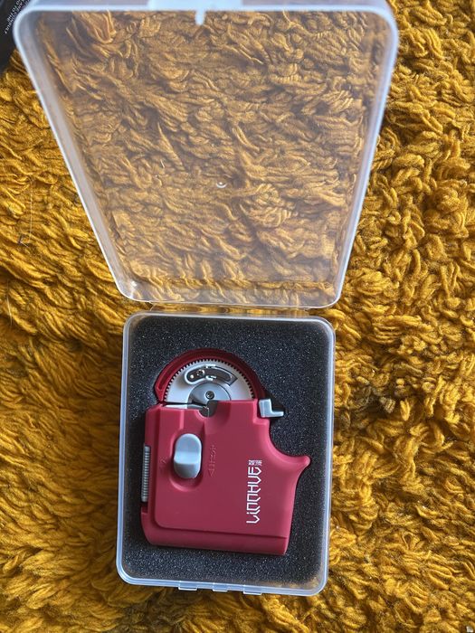 Машинка за връзване на кукички