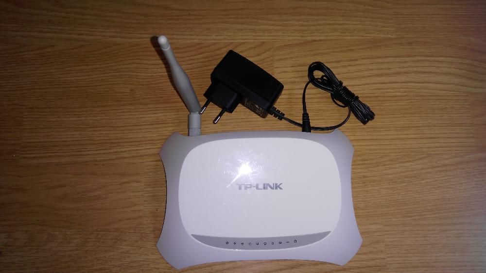 Router Wireless TP-Link TL-MR3220 3G, 150 Mbps Antena detasabila 5dBi