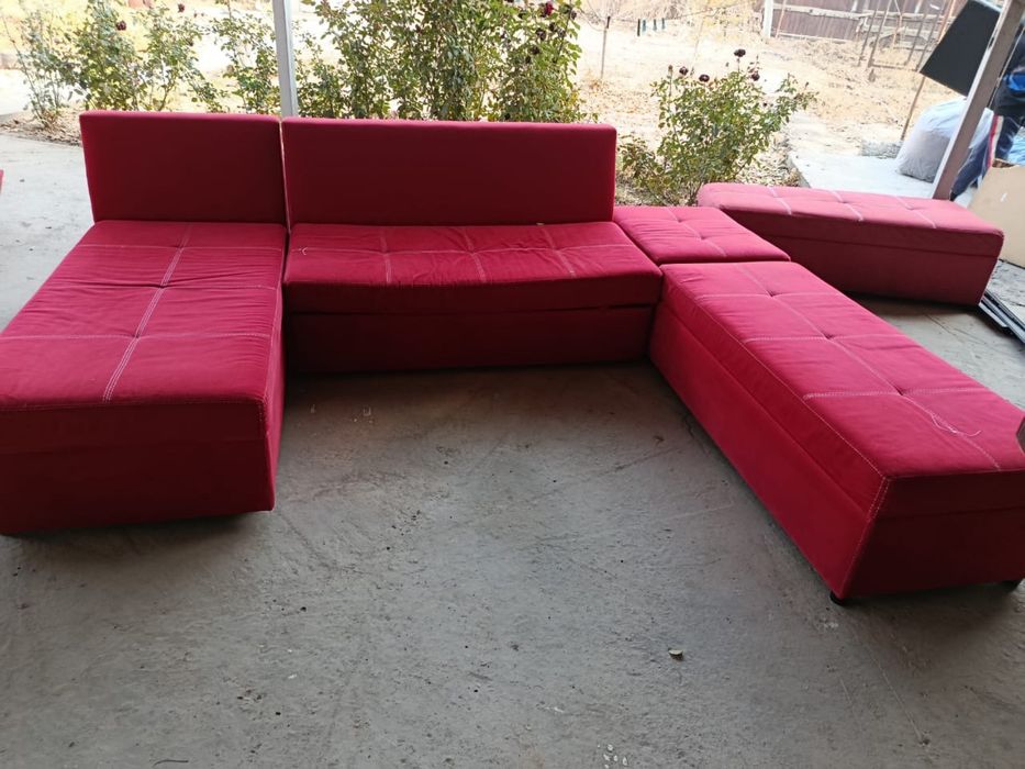 Продаю диван в отличном состоянии