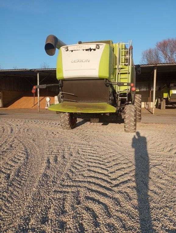 Combina CLAAS LEXION 660