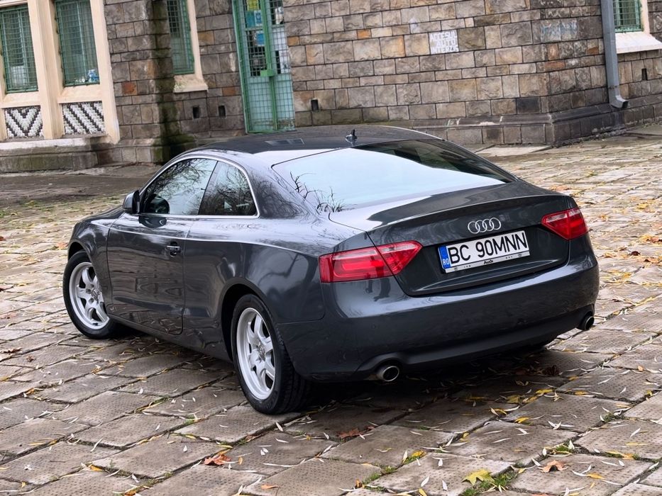 Audi A5 Coupe 2.7 Diesel 163cp 2009 Automată