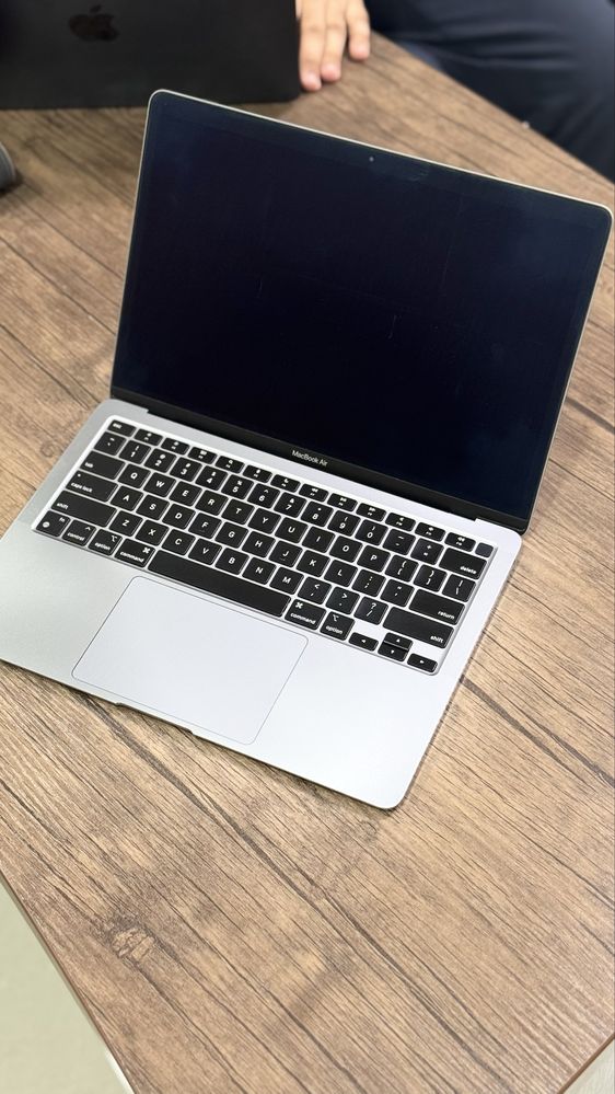 Macbook M1 Air 2020