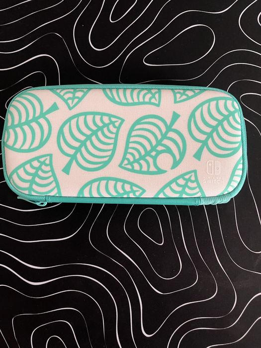 Husa Nintendo Switch Lite Animal Crossing edition + Thumb Grips