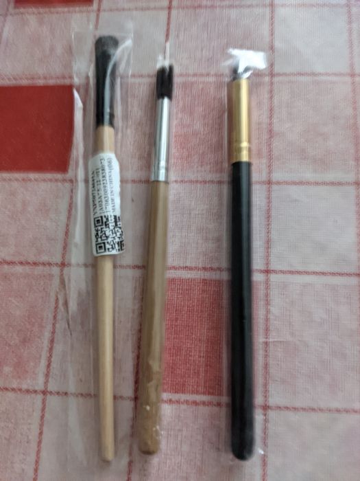 Pensule noi pentru machiaj diferite tipuri. Pret de la 7 la 40 lei.