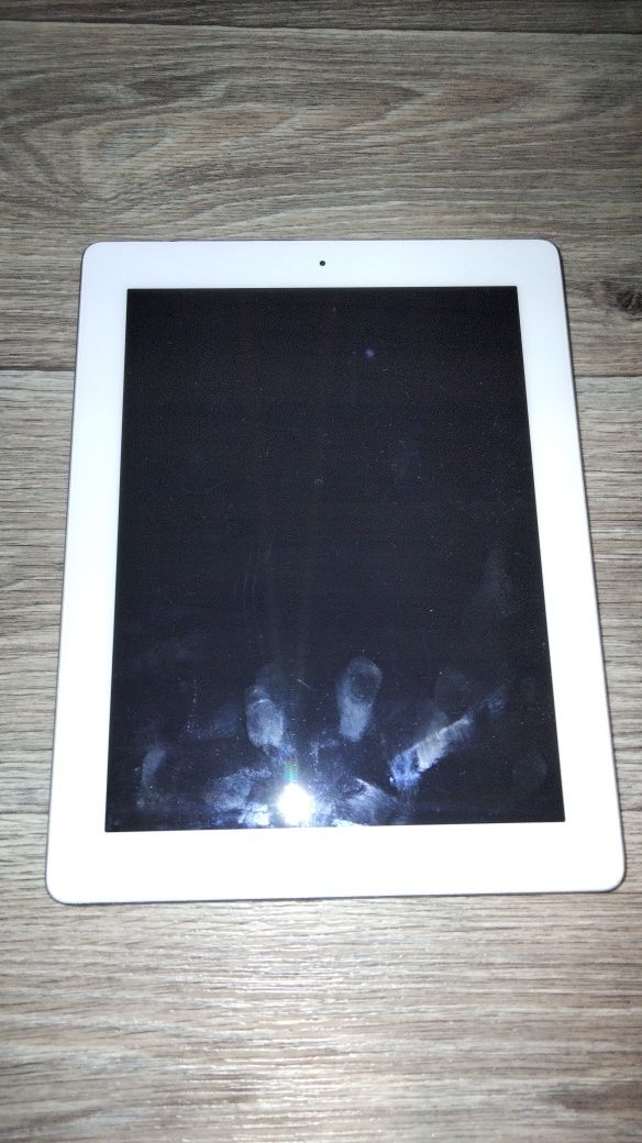 Ipad 4 продам...