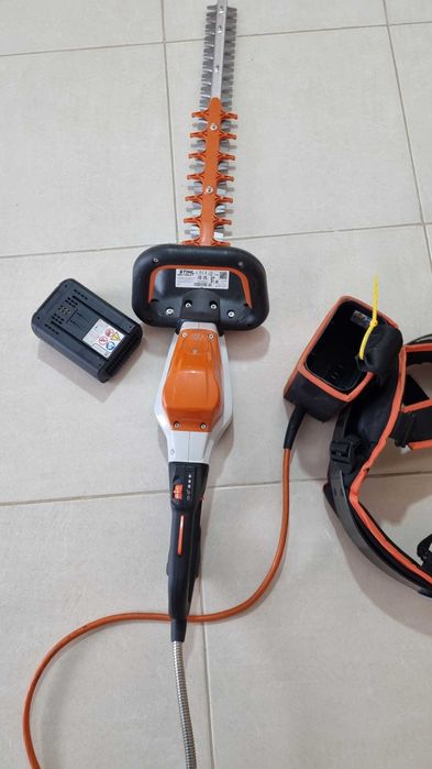 Foarfeca de tuns gard viu Sthil HSA130T