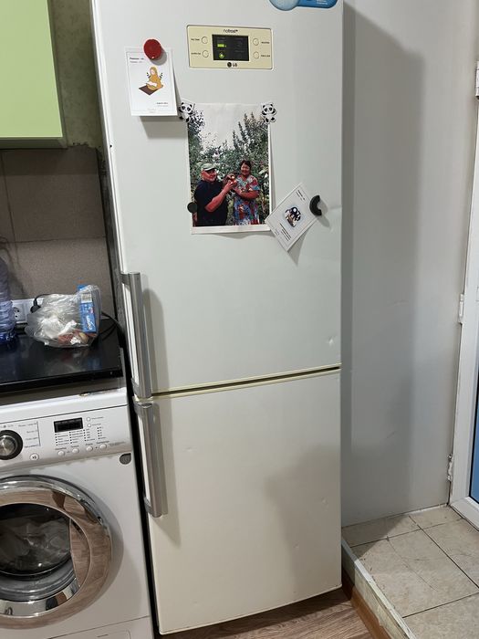 Холодильник рабочий