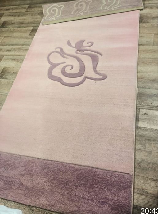 Ковер продам срочно