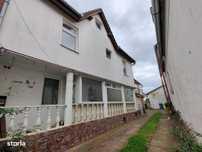 COMISION 0% Spatiu prestari servicii+2 apartamente+garaj+2 terase+520m