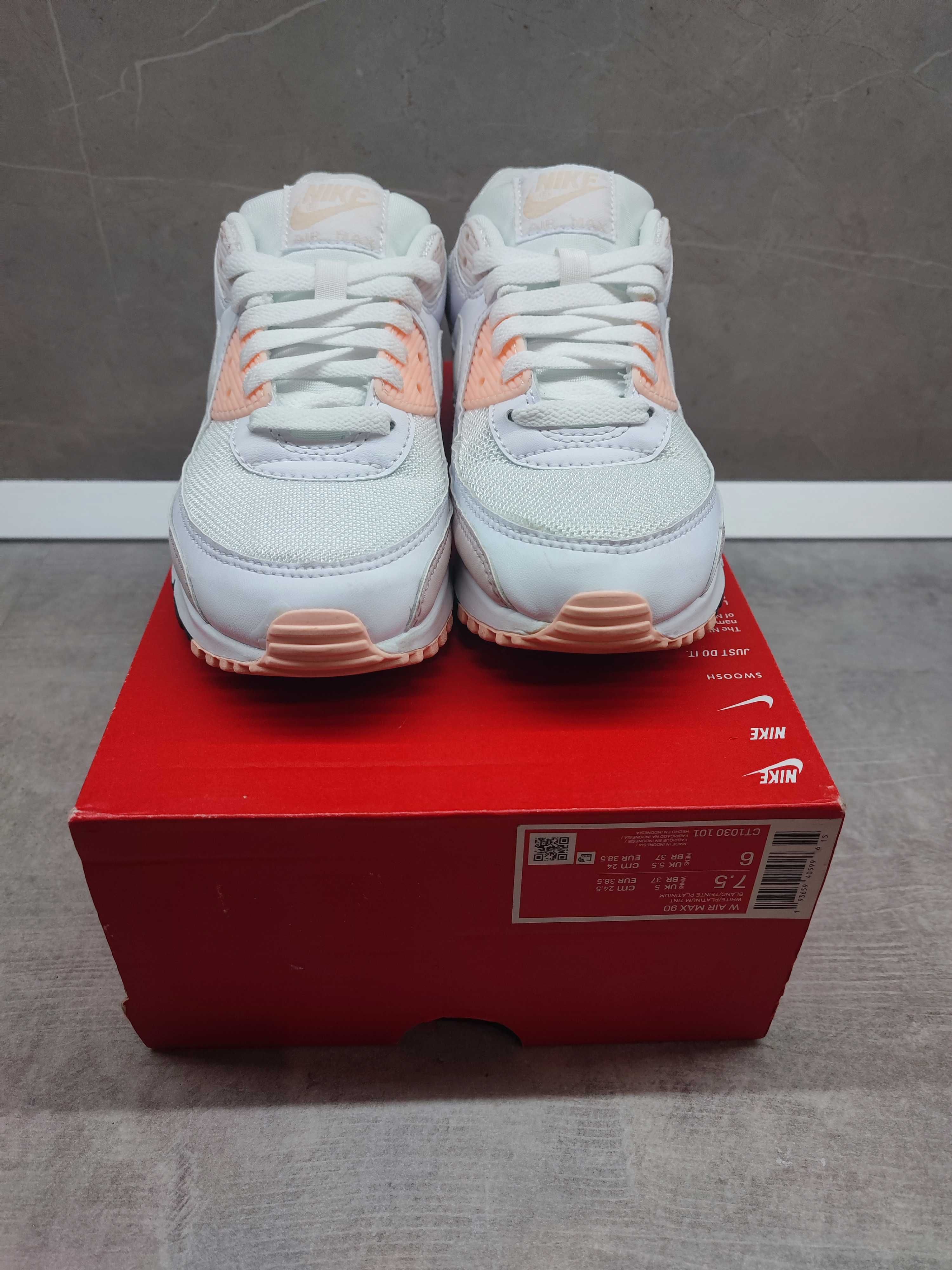 Оригинални дамски маратонки Nike W Air Max 90 CT1030-101 - Номер 38.5