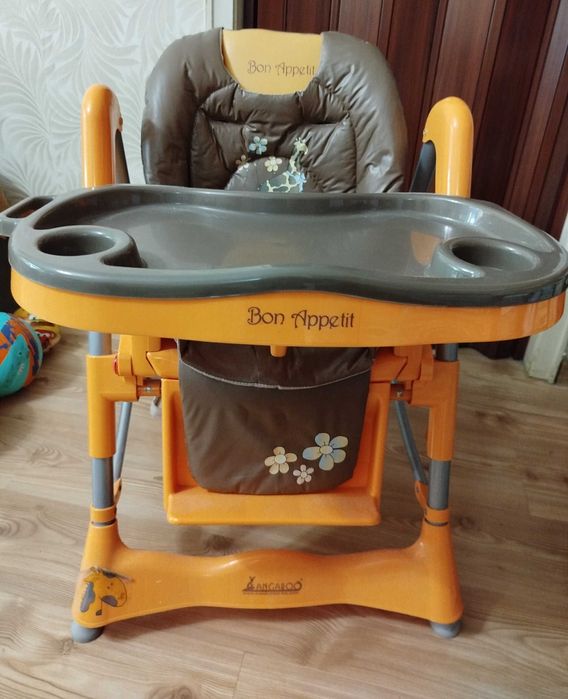 Подарявам! Столче за хранене.