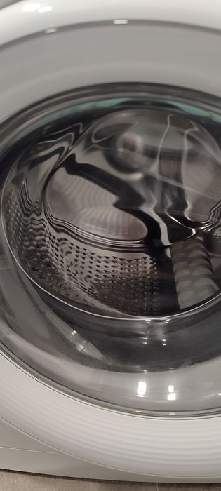 Пералня Whirlpool 8kg. 6-то чувство.