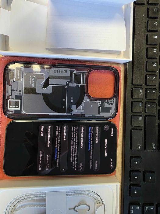 Telefon mobil Apple iPhone 17, 256GB, 5G, Sage