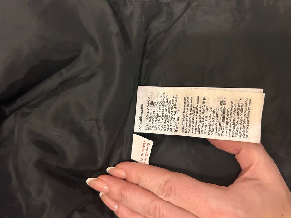 Зимно дамско яке Calvin Klein