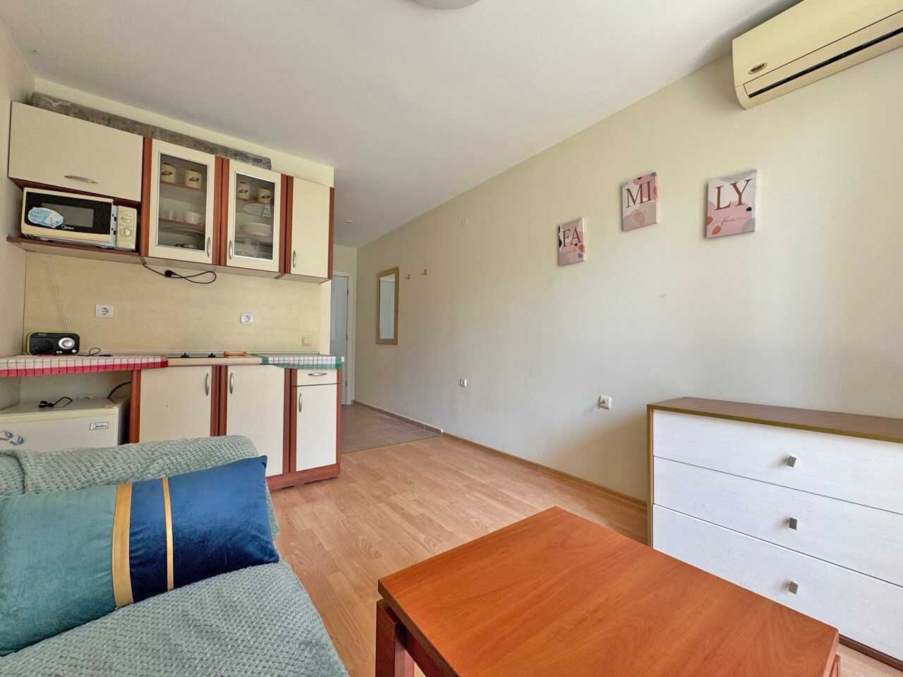 Продава се Едностаен апартамент в к.к. Слънчев бряг - 29 кв.м за 1483 €/кв.м - Снимка #3