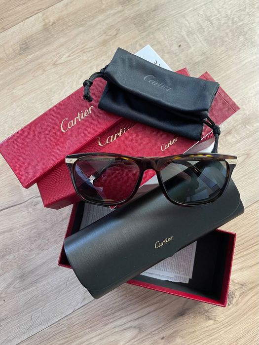 Слънчевие очила Cartier