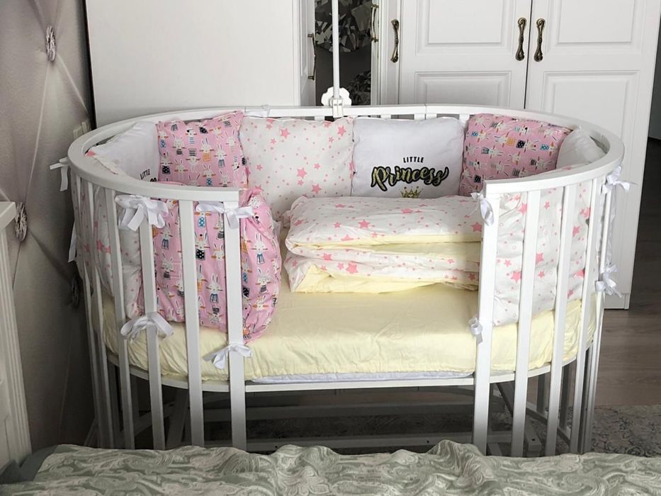 Продается детский манеж новый