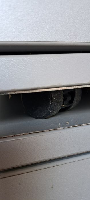 Vand  noptiere birou tip (Rollbox)