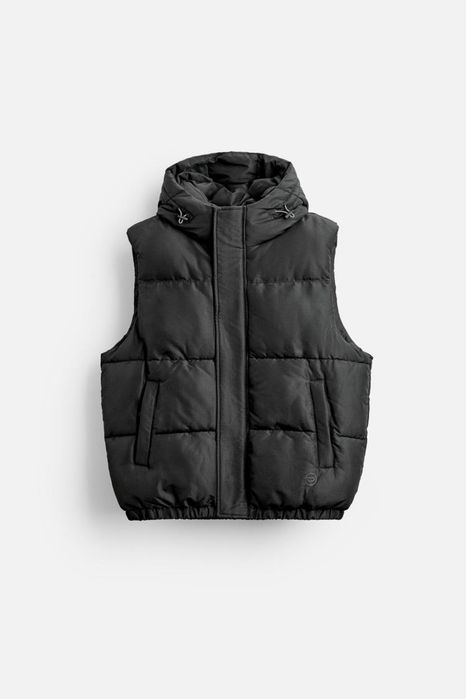 Черна гейка от ZARA