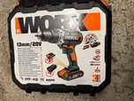 Чисто нов акумулаторен винтоверт Worx WX372 13mm/12V