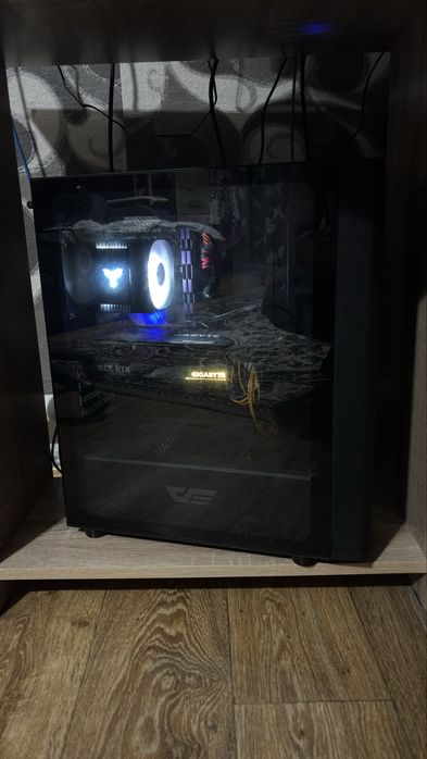 В отличном состоянии Пк для любых задачь и игр CS PUBG и т.д торг есть