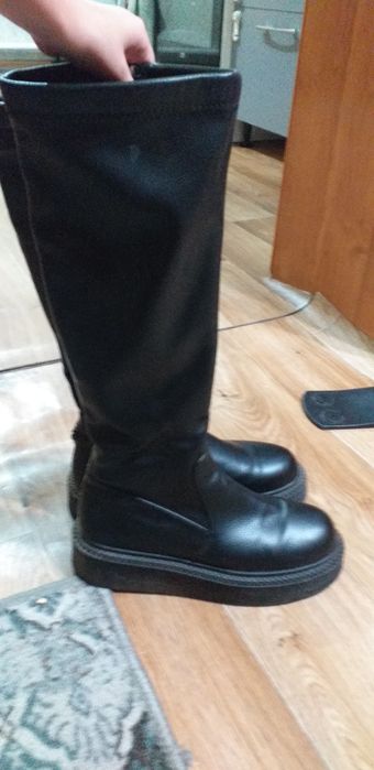 Продам сапоги р 40