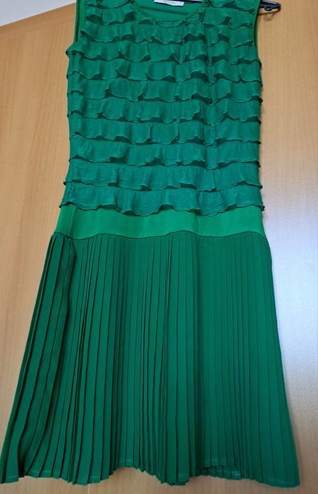 2 рокли Esprit u Miarte S