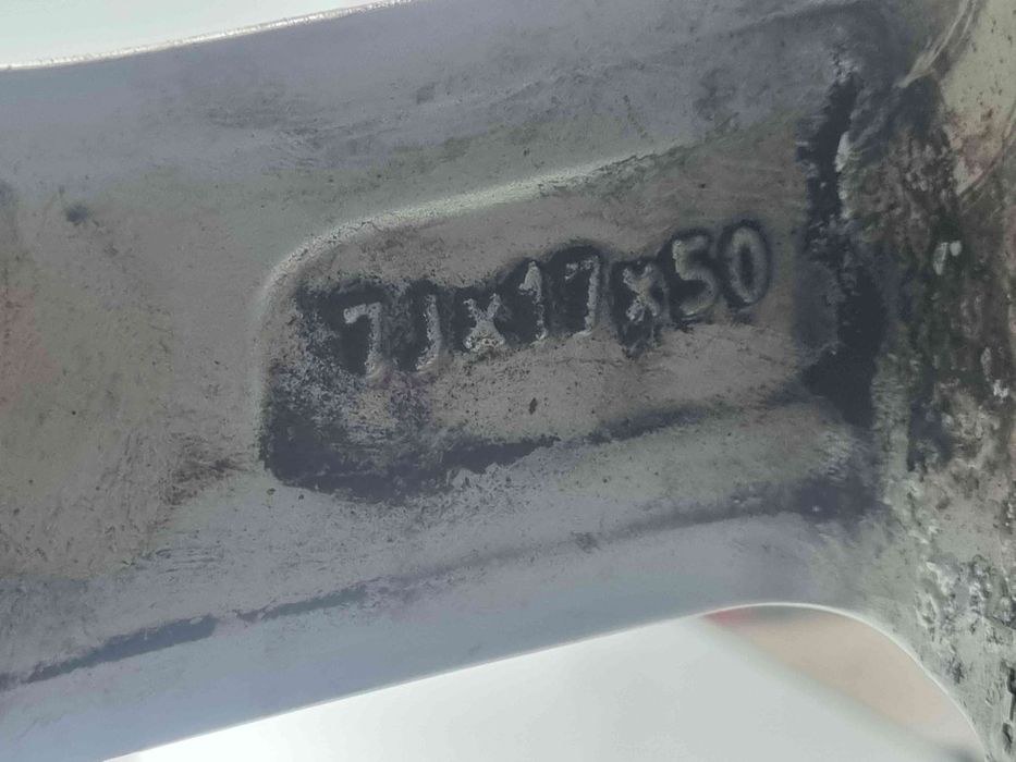 Janta aliaj Volvo V60 [Fabr 2010-2018] 5X108 / R17 / ET50 / 7J