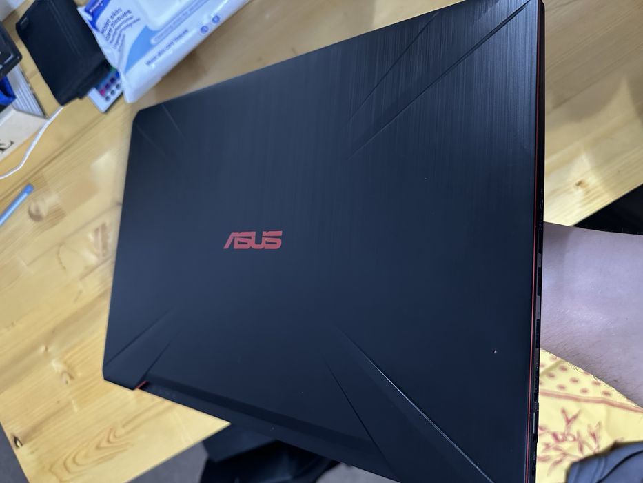 Laptop Asus FX504G I7-8750H/ 1050ti