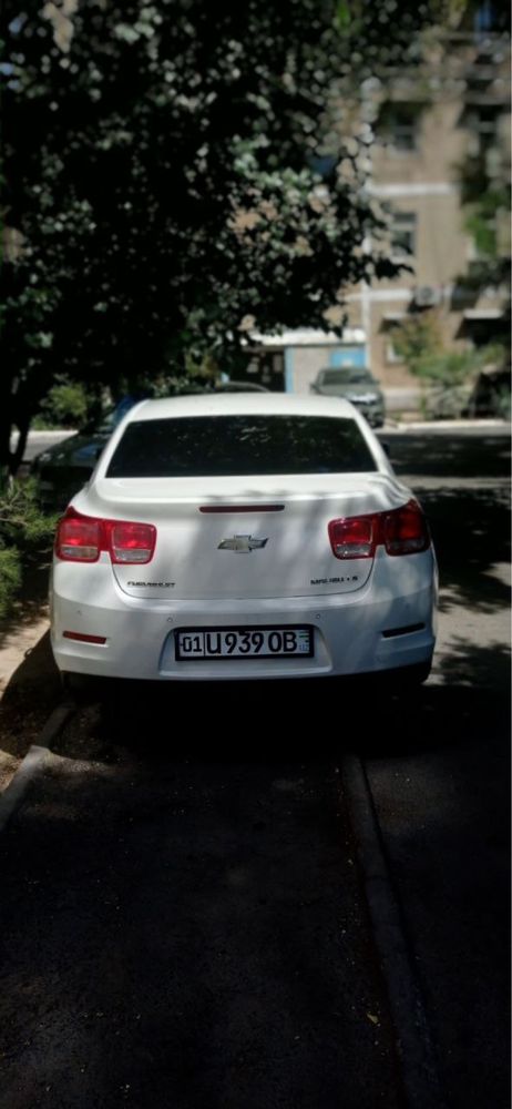 Продаю автомобиль malibu 1