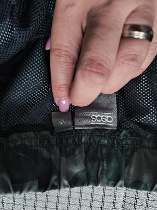 Pantaloni scurți Asos XS