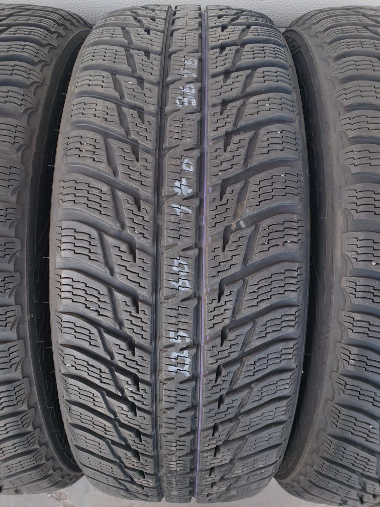 Зимни гуми 4 броя NOKIAN WR Suv3 225 60 R17 дот 3616