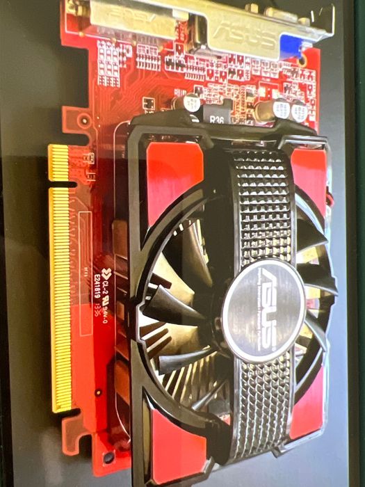 Placă video Asus Radeon